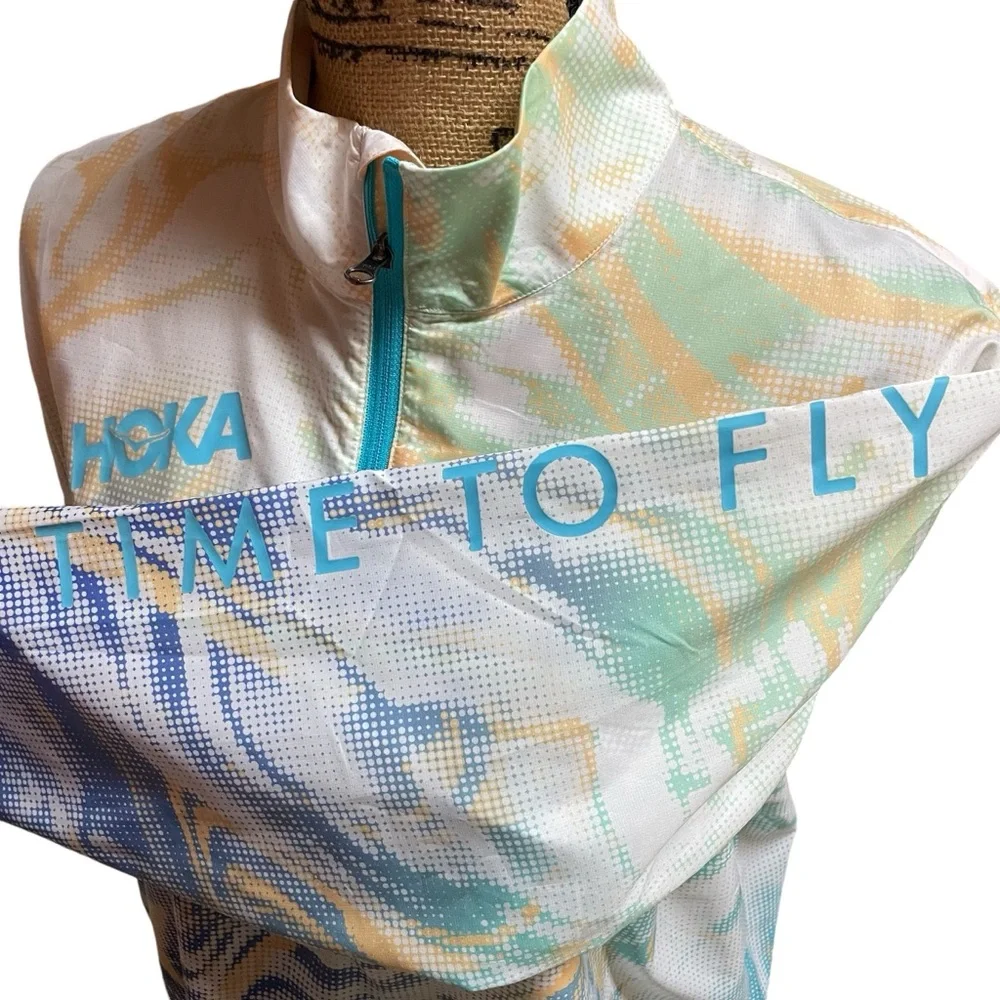 Hoka One One Windbreaker
